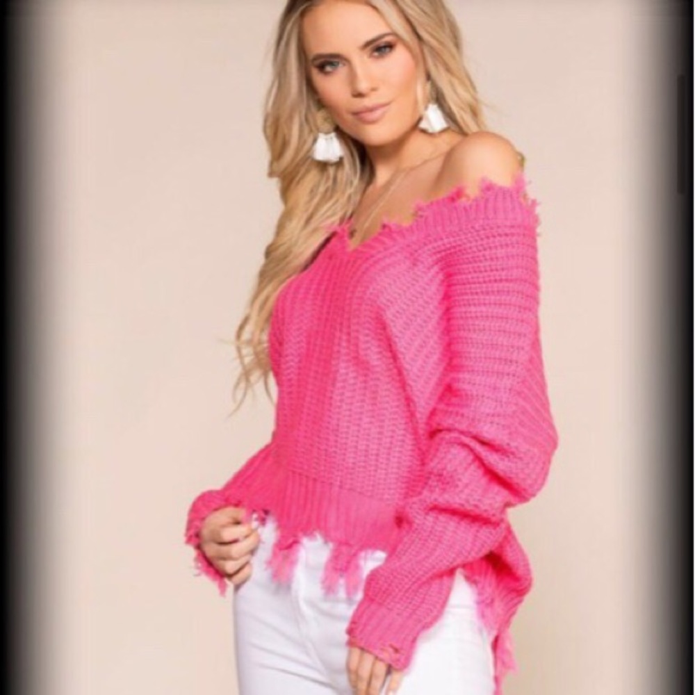 Pink bubblegum crop sweater.....👄💦👅